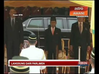 Sambutan negara dan perbarisan kehormat