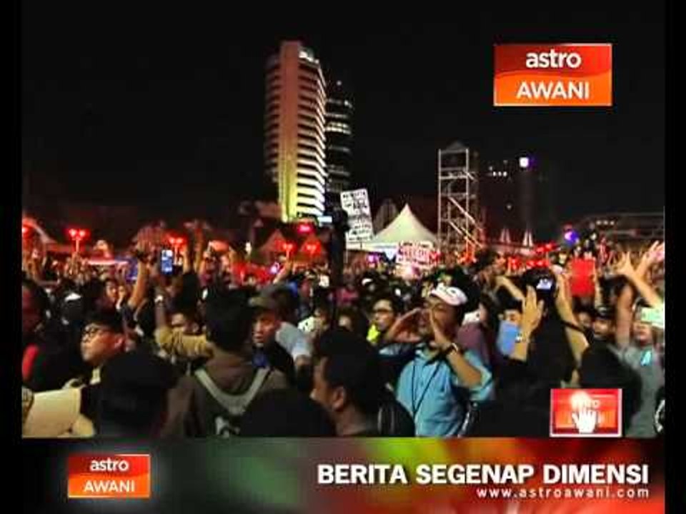 Polis siasat kekecohan di malam Tahun Baru, Dataran Merdeka