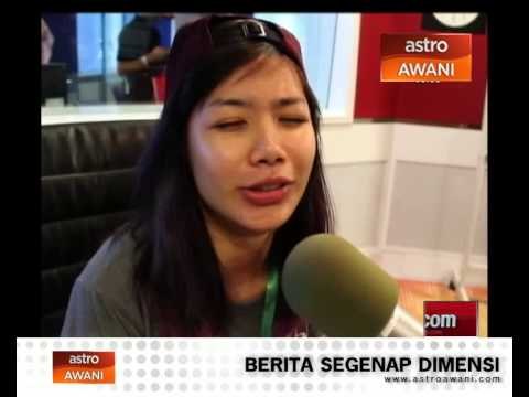 Hari pertama Zoey sebagai penyampai radio