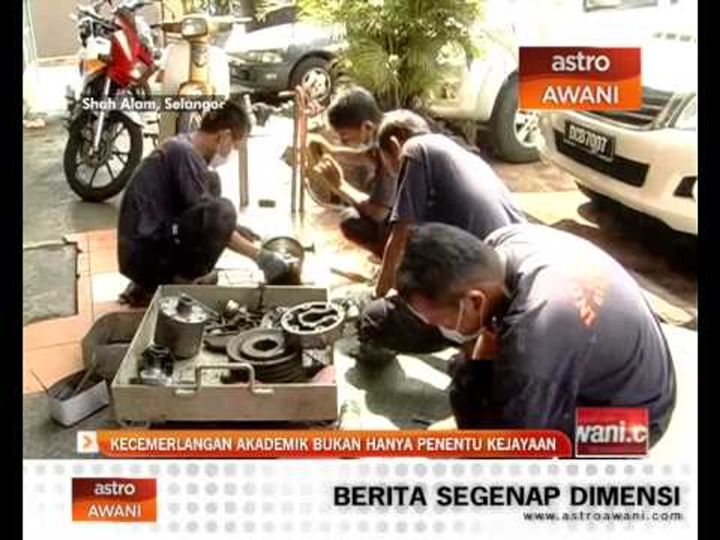 Kecemerlangan Akademik Bukan Hanya Penentu Kejayaan Video Dailymotion