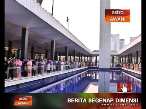 YDP Agong tunai solat sunat Aidilfitri di Masjid Negara