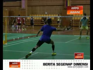 Chong Wei beraksi dalam acara beregu