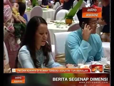 PM dan adiknya di majlis rumah terbuka Aidilfitri Tun Abdullah