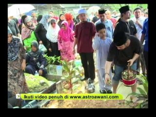 Awie terkejut pemergian ibunya ke rahmatullah