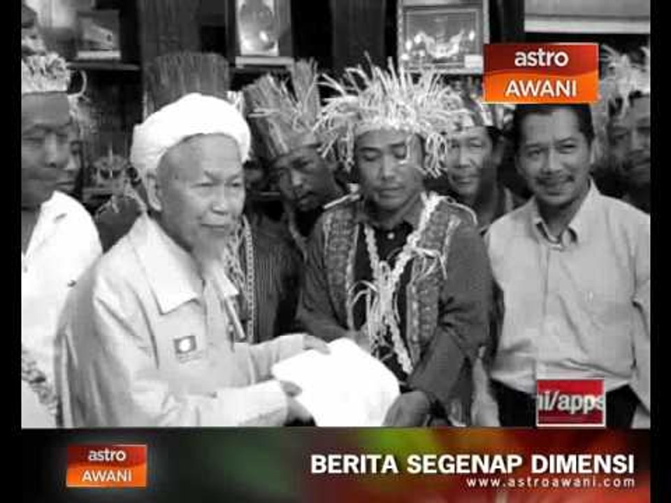 Datuk Nik Abdul Aziz meninggal dunia