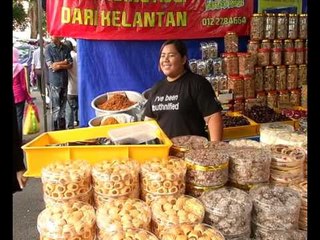 Ukur baju di badan sendiri ketika berbelanja