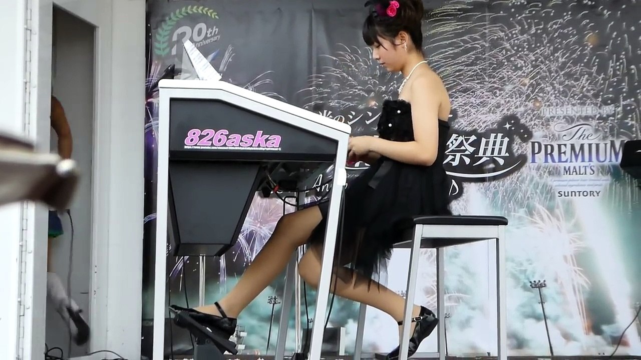 826 askaと云えば スターウォーズ！初めて聞く生演奏に感動！いつの間にか演奏に表現力をもついてアーティストの風格が！（2017/8/14栃木県ツインリンク茂木）。