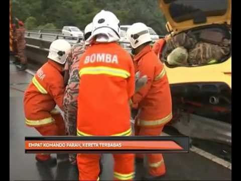 Empat komando parah, kereta terbabas