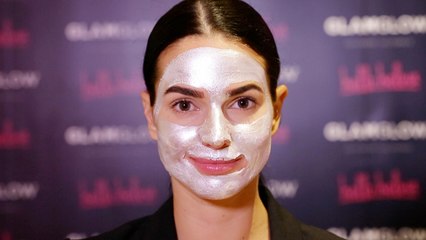 إليك خطوات تطبيق قناع الفضة من GlamGlow!