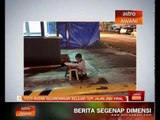 Foto budak gelandangan belajar tepi jalan jadi viral