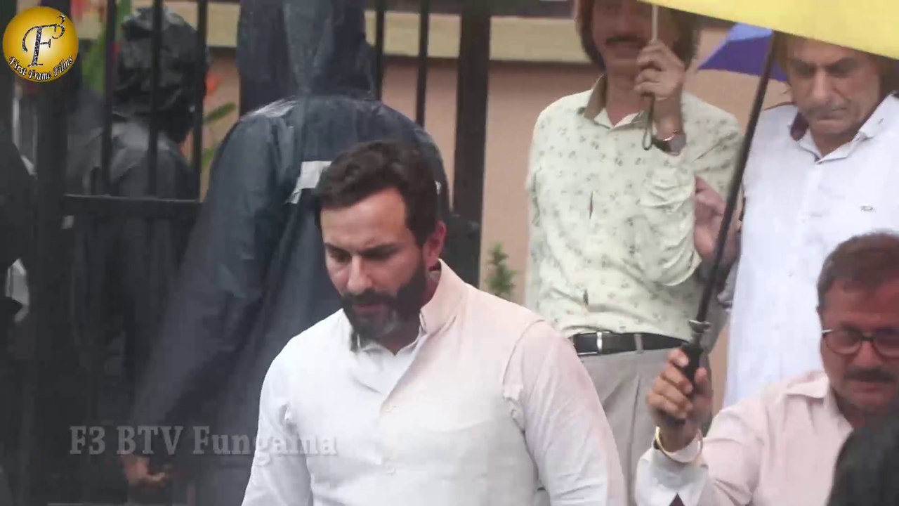 Abhishek Bachchan, Amitabh Bachchan, Shahrukh Khan VISIT Shashi Kapoor's House