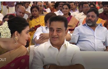 ஆதவ் திருமணத்திற்கு பட்டுவேட்டி சட்டையில் மாப்பிள்ளை போன்று வந்த ஸ்ருதியின் காதலர்- வீடியோ