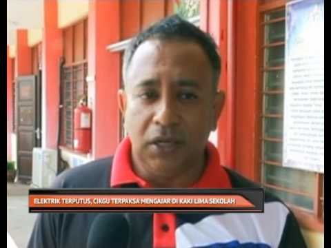 Elektrik terputus, cikgu terpaksa mengajar di kaki lima sekolah