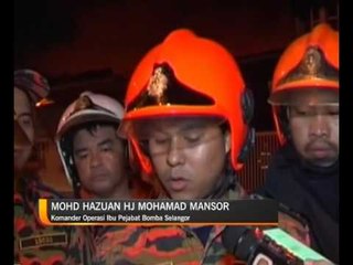Kilang plastik, bengkel kereta hangus terbakar