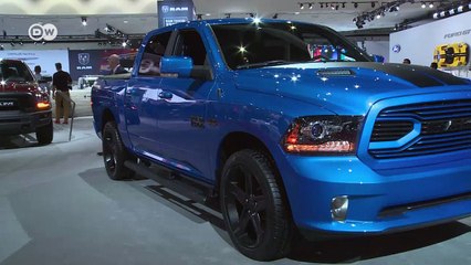 Look into the future: LA Auto Show 2017 | DW English