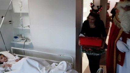 Saint-Nicolas au chevet des enfants de l'hôpital Jolimont à La Louvière