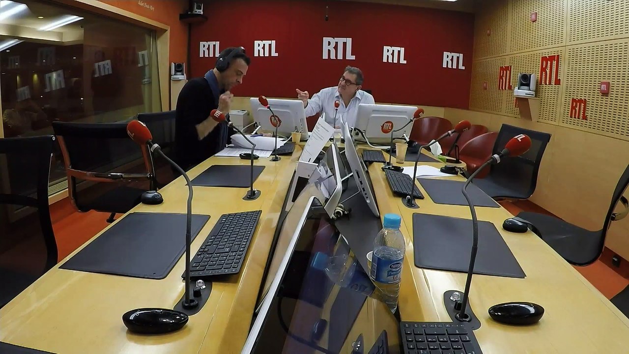 Johnny Hallyday : "Quelque chose d'immense s'est envolé", selon Francis Cabrel