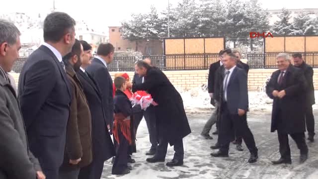 Bitlis Çevre ve Şehircilik Bakanı Özhaseki Bitlis'i Tarihindeki Adına Yakışır Hale Getireceğiz