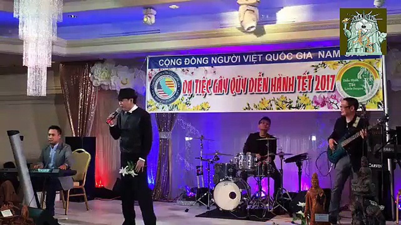 Tuấn Vũ hát một bài 500 USD tại Nam Cali