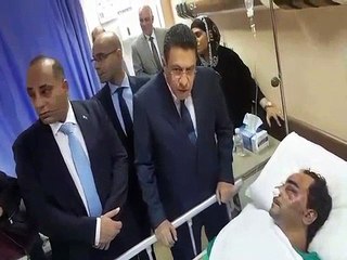 السفير المصري في الكويت يقوم بزيارة المواطن وحيد محمود رفاعي حسن