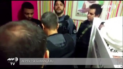 A prisão de Rogério 157