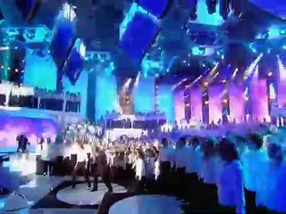 Celine Dion ft Johnny Halliday - l'envie (les 500 choristes, 5 nov 2005 live)