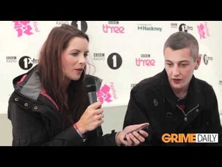 DEVLIN TALKS NEW MATERIAL AND MORE AT HACKNEY WEEKEND
