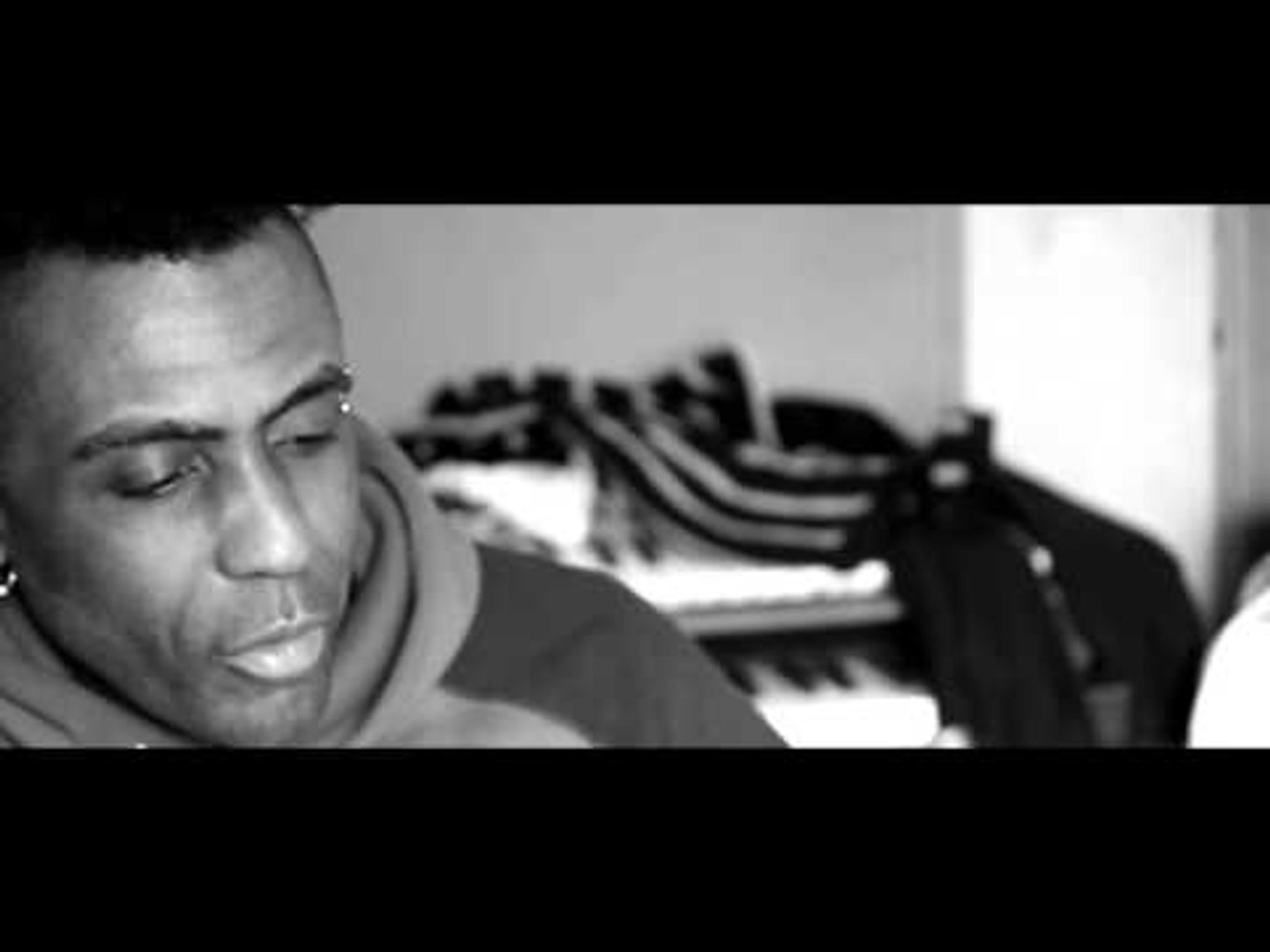 ⁣UK SOUL MUSIC LEGEND OMAR [BLACK AND WHITE]
