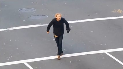 Un habitant de San Francisco filme la vie dans son quartier.