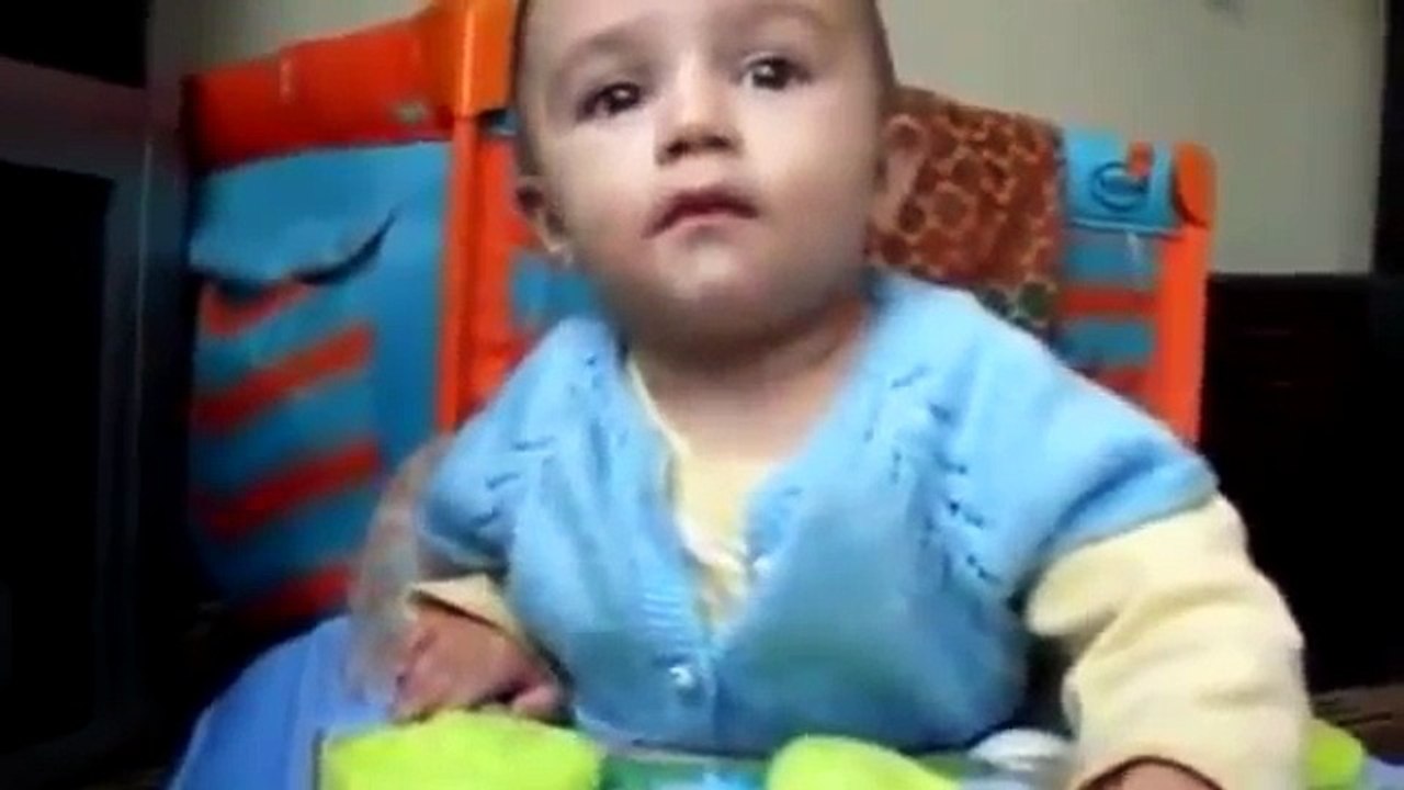 sevdiğin kız sana abi demiş oğlum