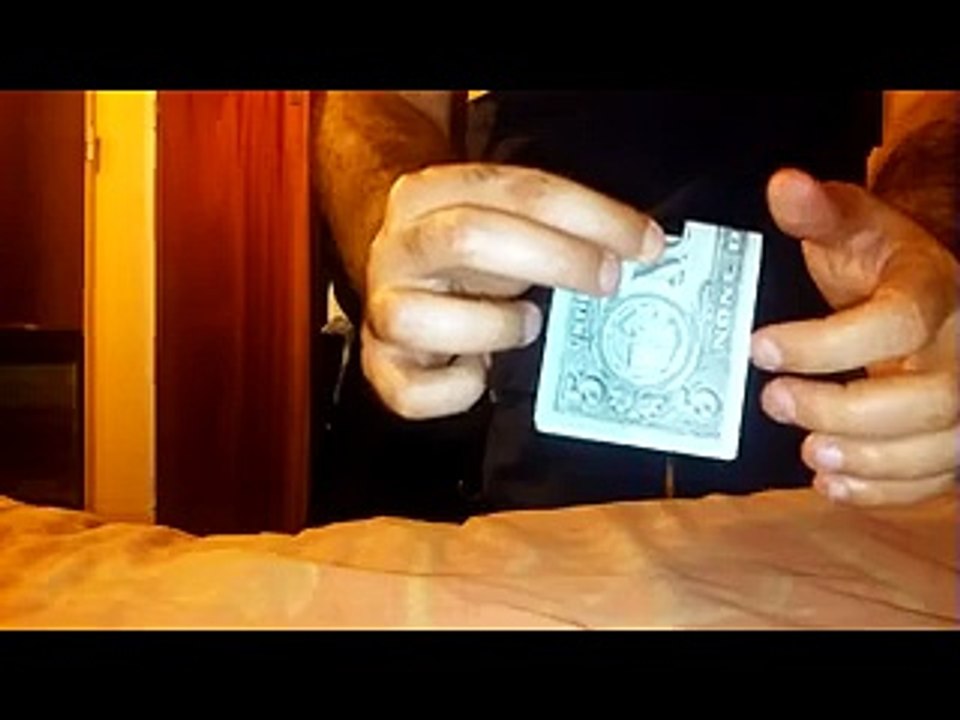 Truco de magia - Billete roto y recompuesto