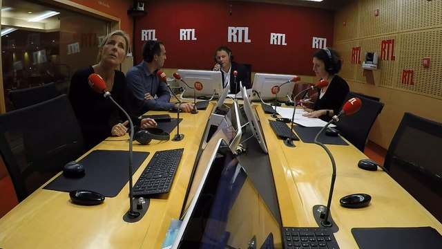 Bono de U2 rend hommage à Johnny Hallyday