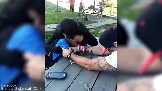 Phản ứng của cậu bé khi được tin mẹ mất vì ma túy