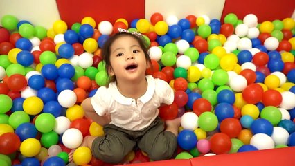 킨더조이 먹기!! 서은이의 킨더조이 초콜렛 엄마와 함께 하는 조니조니예스파파 사랑해 키즈카페 콩순이 뽀로로 베렝구어 Johny Johny Yes Papa