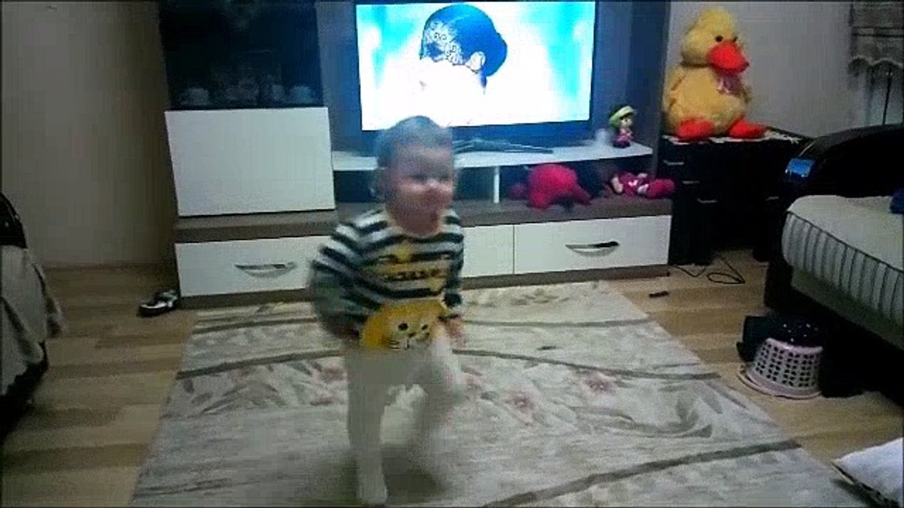 İrem Derici - Dantel