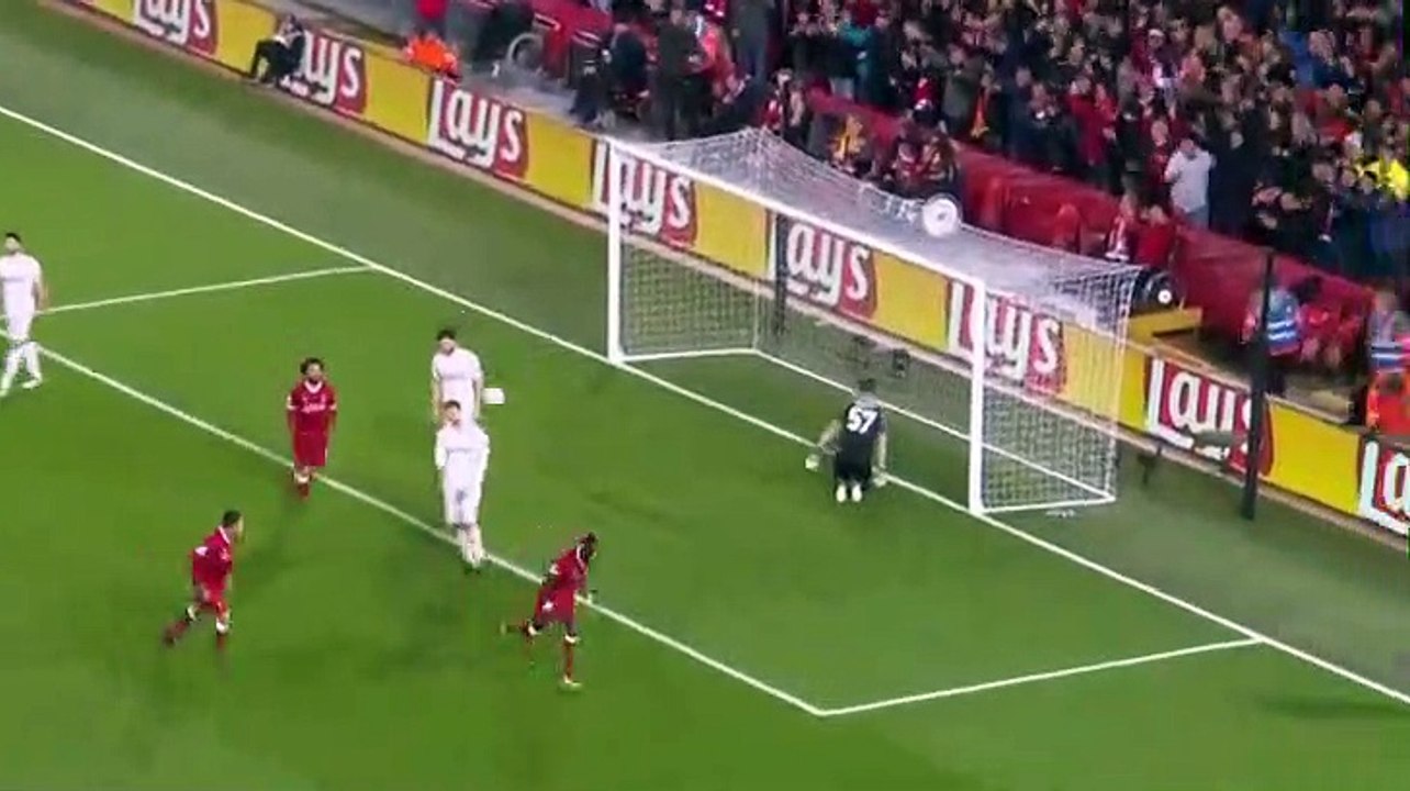 Le magnifique ciseau acrobatique inscrit par Sadio Mané en Ligue des champions !