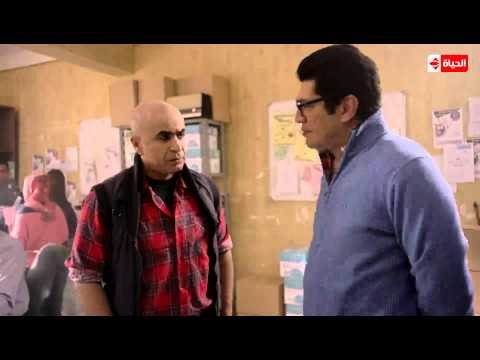 مشهد درامى كوميدى بين باسم سمرة وأحد العمال عنده فى ورشة عمله الفعل المضارع بيتعمل فيه اية ؟