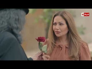 شاهد... الأسطورة " خالد الصاوي " و الجميلة " ليلي علوي " في مشهد رومانسي ولا اروع