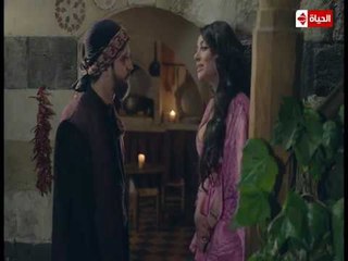 قناديل العشاق - الجميلة ( سارة فرح ) في لافتة رومانسية بعد ما طلع حبيبها من السجن