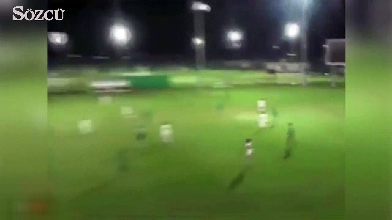 Otomobil sahaya girdi