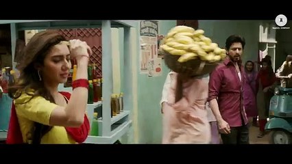 Halka Halka - Raees   Shah Rukh Khan   Mahira Khan   Ram Sampath   Sonu Nigam   Shreya Ghoshal(360p)