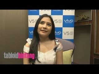 Prilly Latuconsina Jawab Kabar Kedekatannya dengan Maxime Bouttier