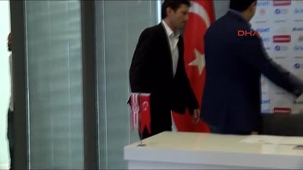 Görevi Bırakan Antalyaspor Teknik Direktörü Leonardo Araujo'nun Arşiv Görüntüsü