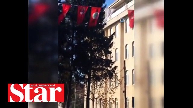 CHP ve HDP bayrağı yine yan yana!;