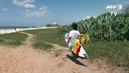 Nueva generación de surfistas brasileños en busca de la gloria