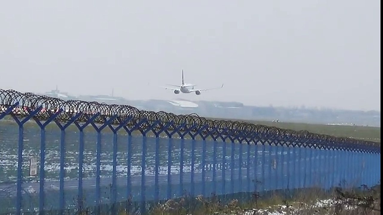 First in Europe Boeing 737 MAX arriving to Poland