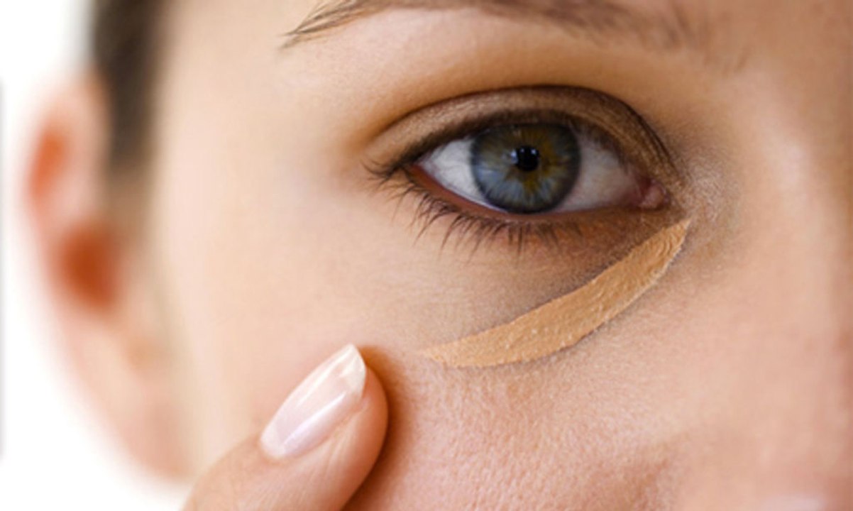 Astuce pour enlever les cernes naturellement