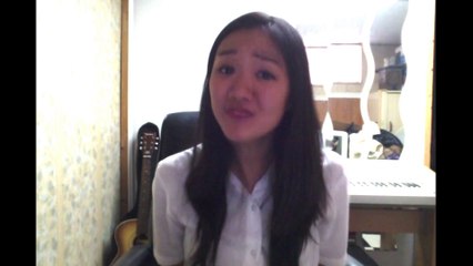 Chết cười với bài hát "Jingle Bell" phiên bản cải lương của cô gái gốc Việt