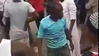 BIAFRA: SEE HOW HAUSA YOUTHS BEAT CHARLY BOY TODAY
