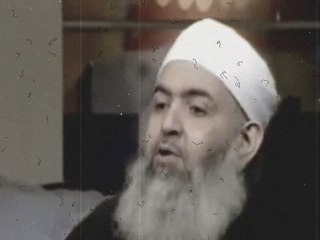 قصة إسلام دكتورفي علوم الإنسانية حول الحروب البشرية  بسبب آيات الجهاد